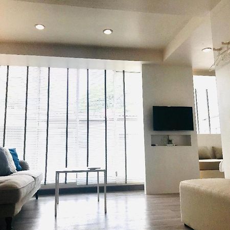 Urban House Hotel Bangkok Luaran gambar