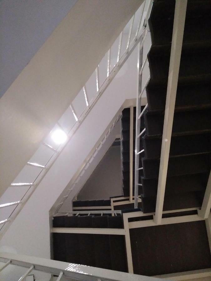 Urban House Hotel Bangkok Luaran gambar