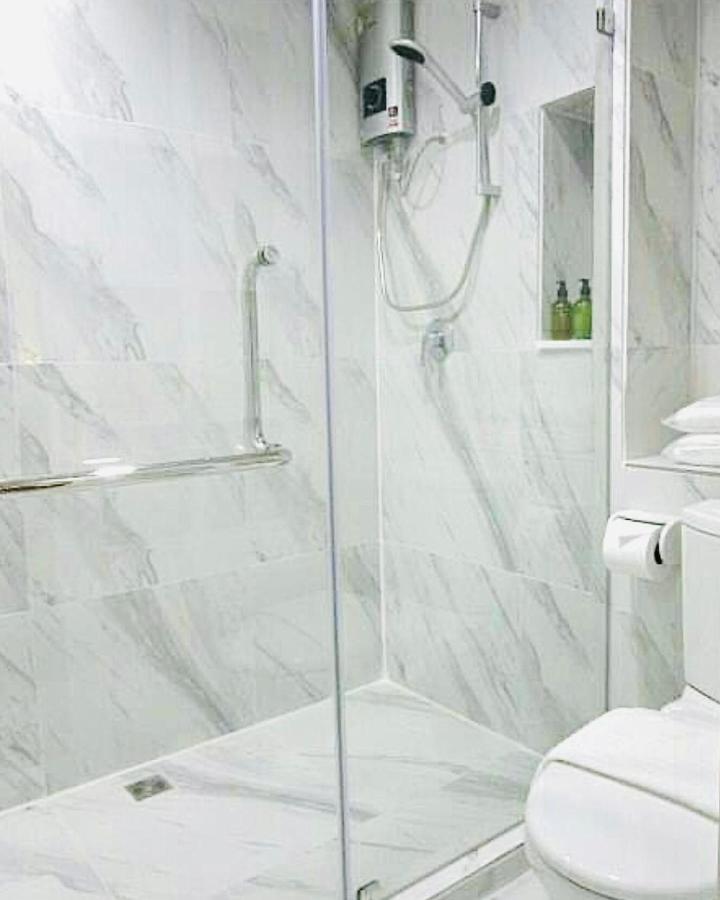Urban House Hotel Bangkok Luaran gambar